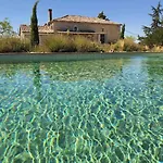 Chez Gaston, Les De Cazes