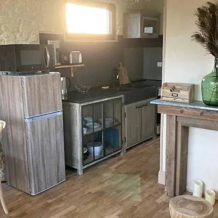 בקתה Chez Gaston, Les De Cazes *