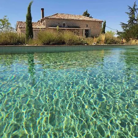 Chez Gaston, Les De Cazes